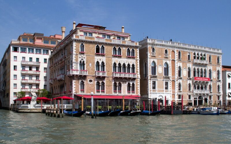 Hotel Bauer di Venezia in vendita. Nel mirino di LVMH